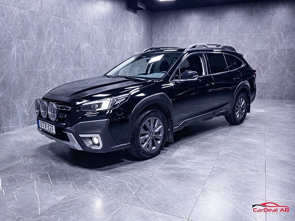 Subaru Outback 3 of 5