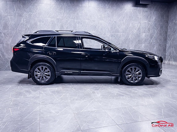 Subaru Outback 8 of 30