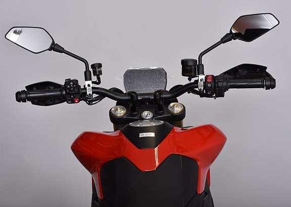 Ducati Hypermotard V2 NYHET 2027! OMGÅENDE LEVERENAS/ BIKE TROLLHÄTTAN 11 of 17