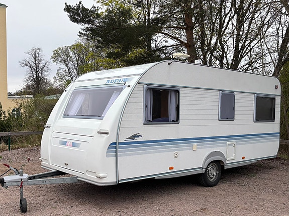 Adria Adora 512 UL. 3 of 14