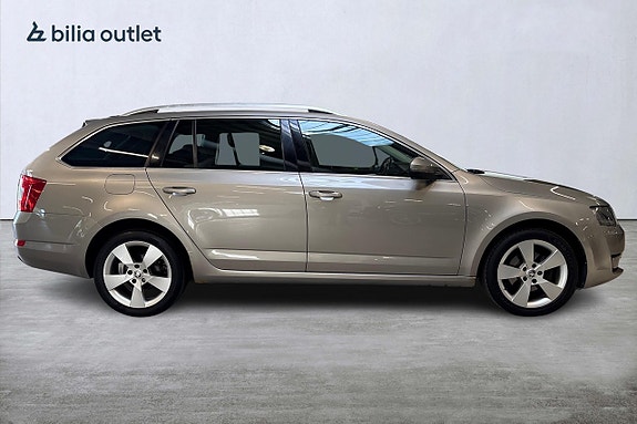 Skoda Octavia 5 of 5