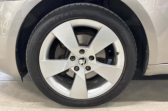 Skoda Octavia 11 of 29