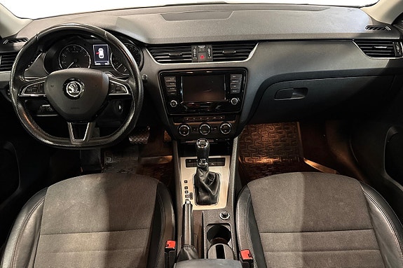 Skoda Octavia 12 of 29