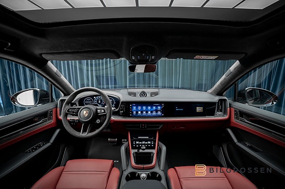 Porsche Cayenne 12 of 23