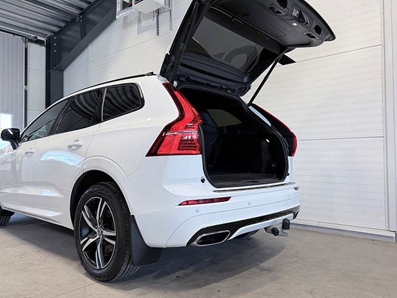 Volvo XC60 10 of 21