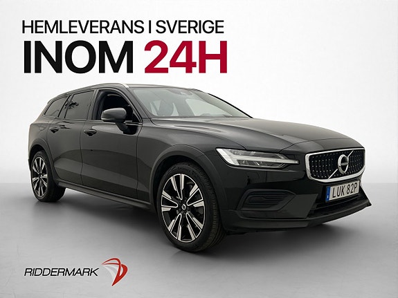 Volvo V60 Cross Country 3 of 5