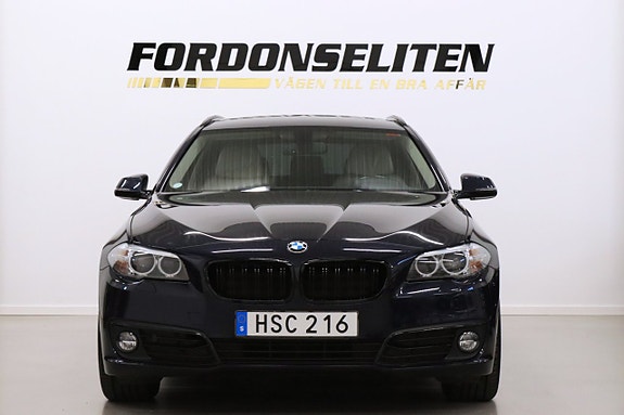 BMW 520d 2 of 5