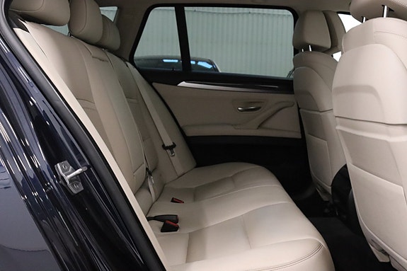 BMW 520d 25 of 27