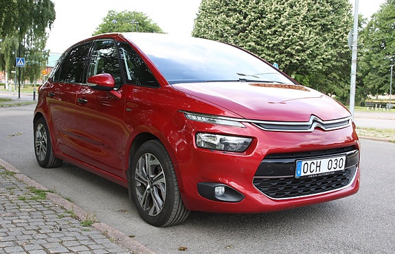 Citroen C4 Picasso 3 of 5