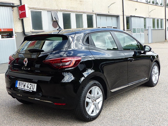 Renault Clio 2 of 24