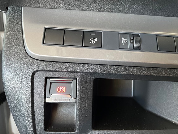 Opel Vivaro-e 12 of 16
