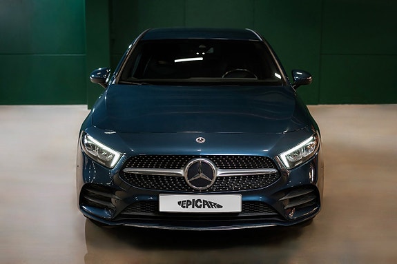 Mercedes-Benz A250 e 5 of 24