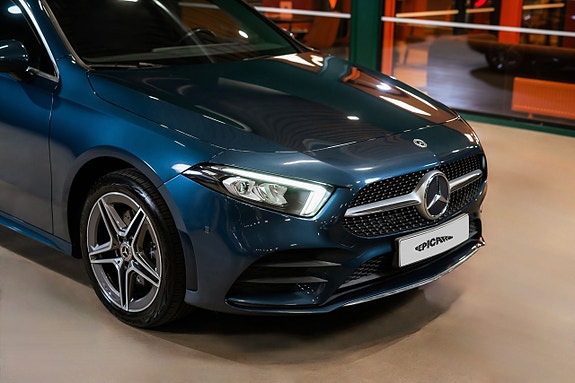 Mercedes-Benz A250 e 2 of 24