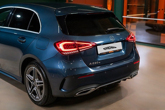 Mercedes-Benz A250 e 4 of 24