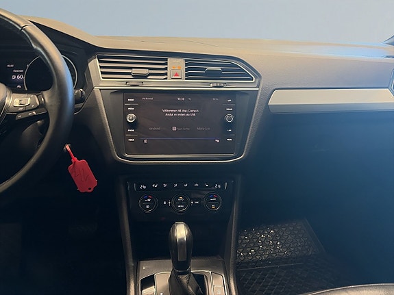 Volkswagen Tiguan 11 of 19