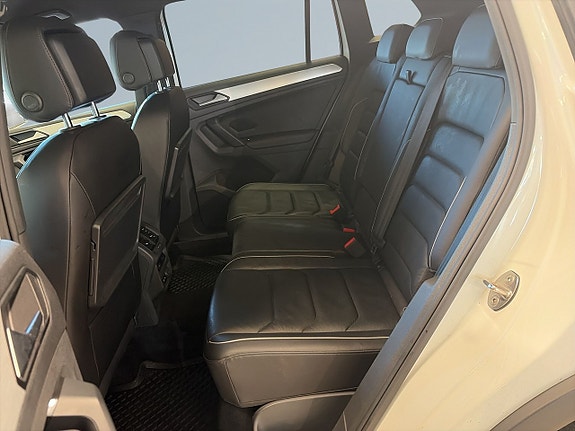 Volkswagen Tiguan 13 of 19