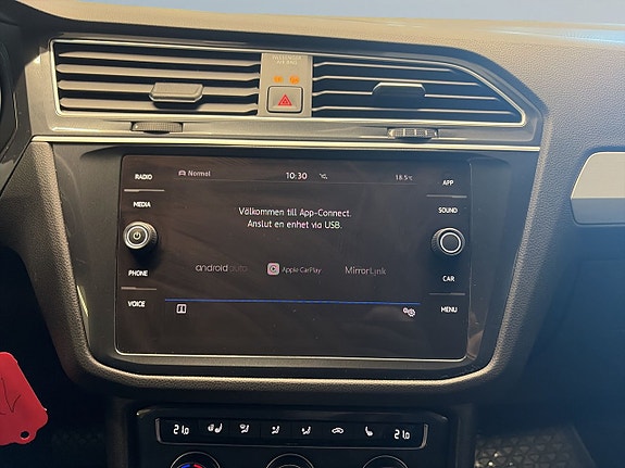Volkswagen Tiguan 15 of 19