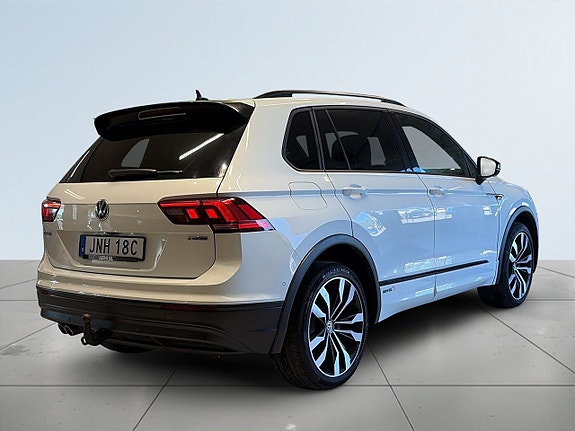Volkswagen Tiguan 6 of 19