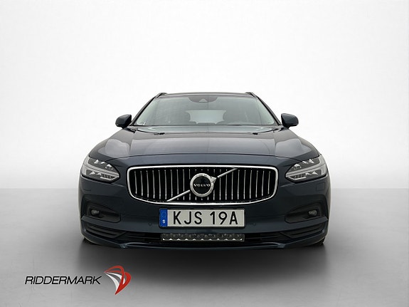 Volvo V90 2 of 5