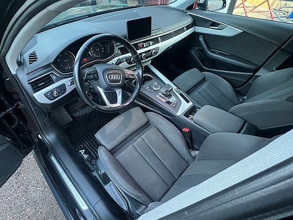 Audi A4 allroad 5 of 5