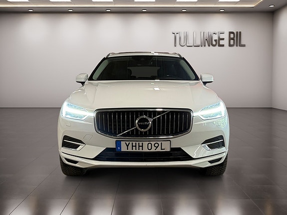 Volvo XC60 8 of 25