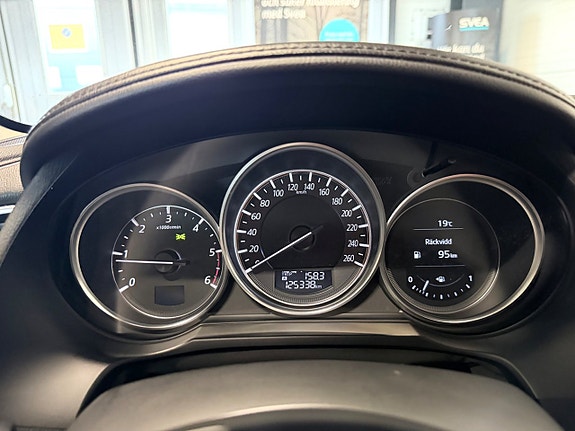 Mazda 6 15 of 18
