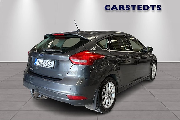 Ford Focus 2 of 7