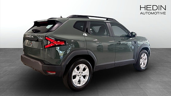 Dacia Duster 2 of 5