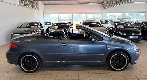 Peugeot 307 CC 8 of 13