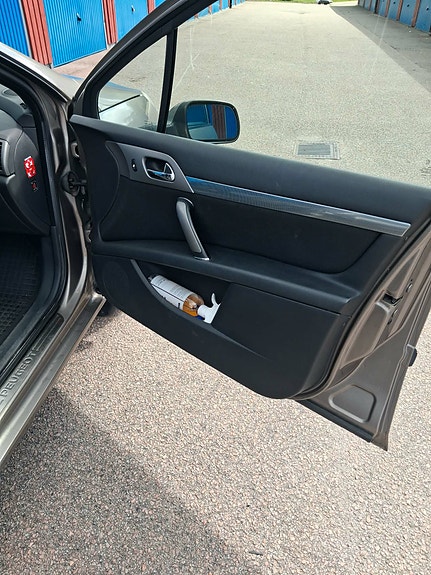 Peugeot 407 11 of 15