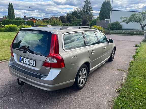 Volvo V70 5 of 5