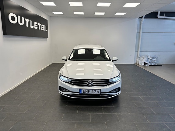 Volkswagen Passat 5 of 5