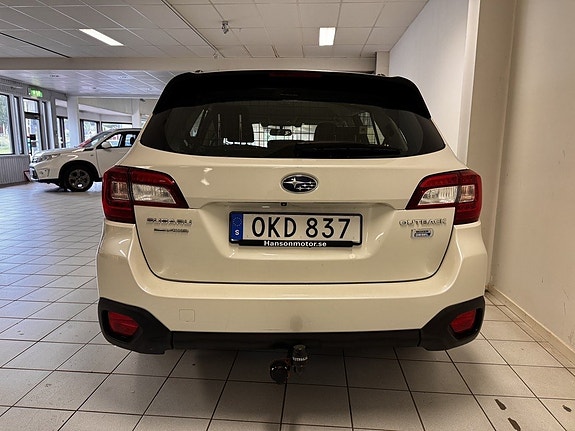 Subaru Outback 5 of 5