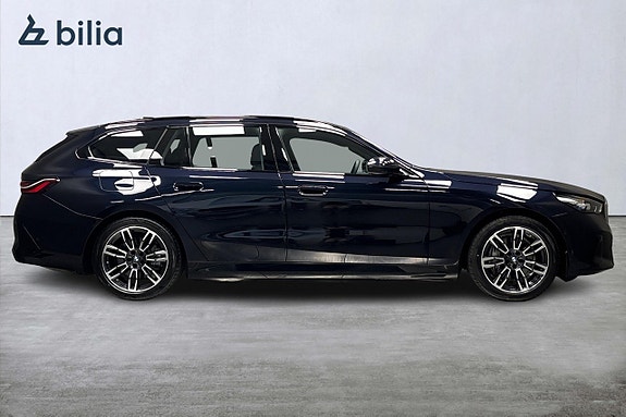 BMW i5 2 of 5