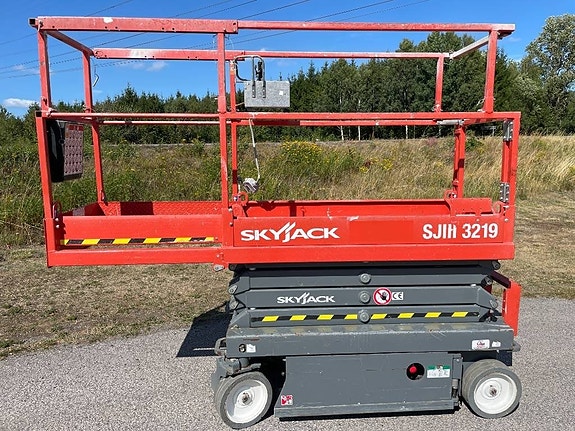 SkyJack 3219 Saxlift 17 of 20