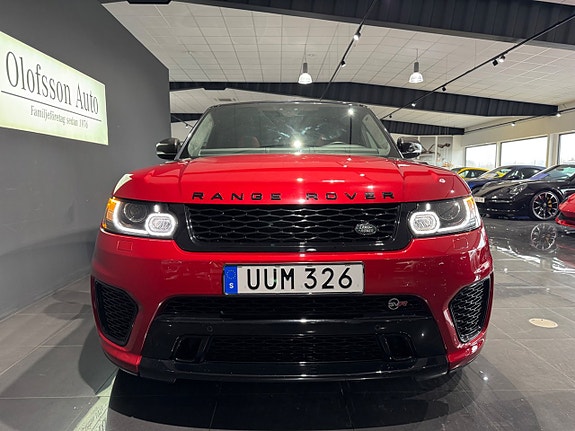 Land Rover Range Rover Sport 16 of 21