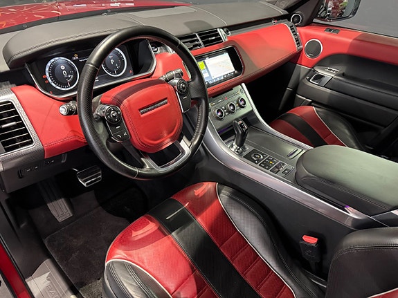Land Rover Range Rover Sport 3 of 21