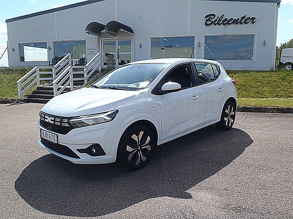 Dacia Sandero 3 of 5