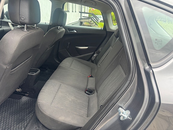 Opel Astra 7 of 7
