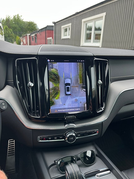 Volvo XC60 5 of 5