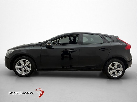Volvo V40 4 of 5