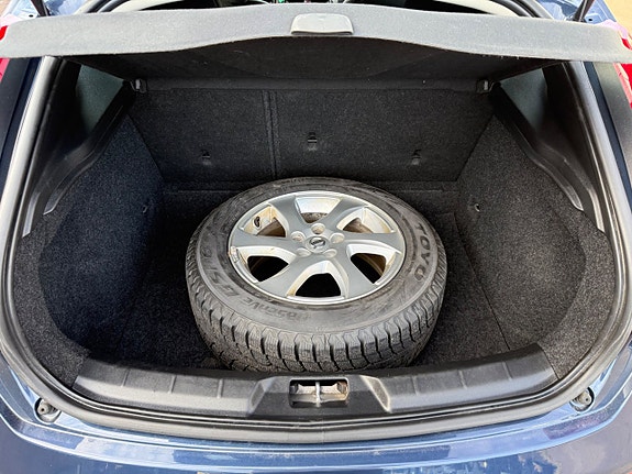 Volvo V40 23 of 23
