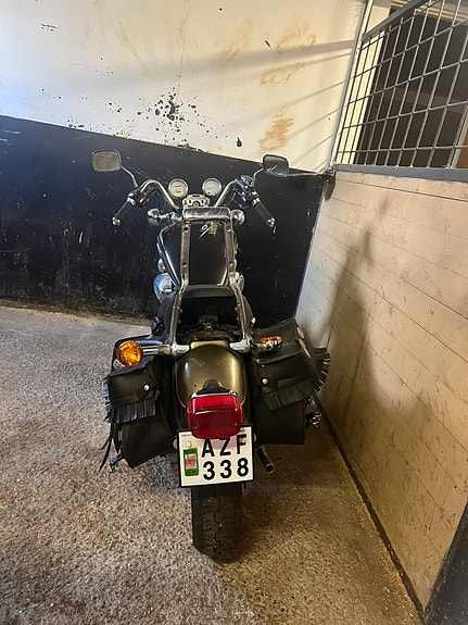 Yamaha Virago 3 of 4