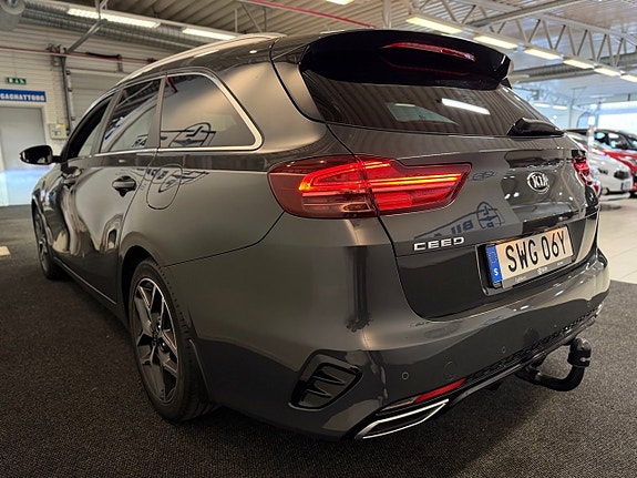 Kia Ceed 5 of 5