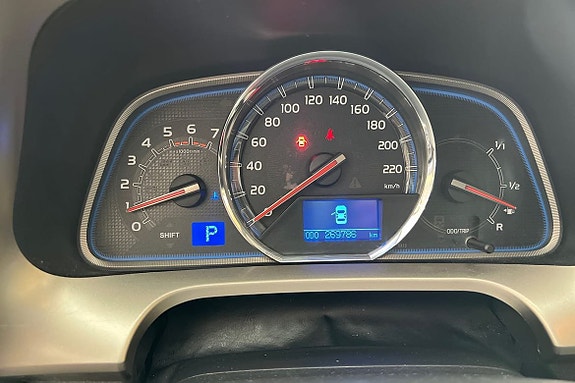 Toyota RAV4 16 of 21