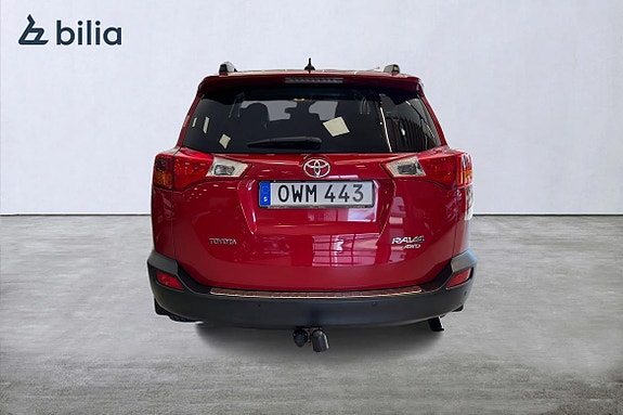 Toyota RAV4 5 of 5