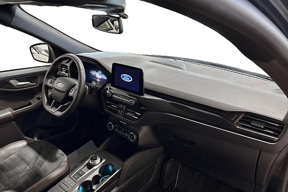 Ford Kuga 9 of 11