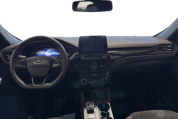 Ford Kuga 8 of 11