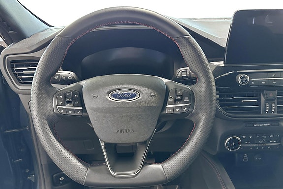 Ford Kuga 7 of 11
