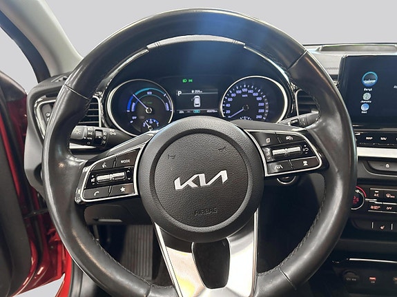 Kia Ceed 12 of 16